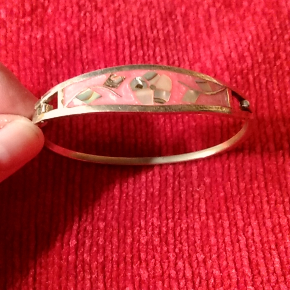 GREAT GIFT! Unique Mother of Pearl Heirloom Style Pink Lucite Metal Bracelet